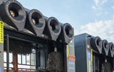 林頓龍門往復(fù)式全自動(dòng)洗車機(jī)全過程自動(dòng)控制運(yùn)行！快捷可靠性好！設(shè)備外觀美觀大方！